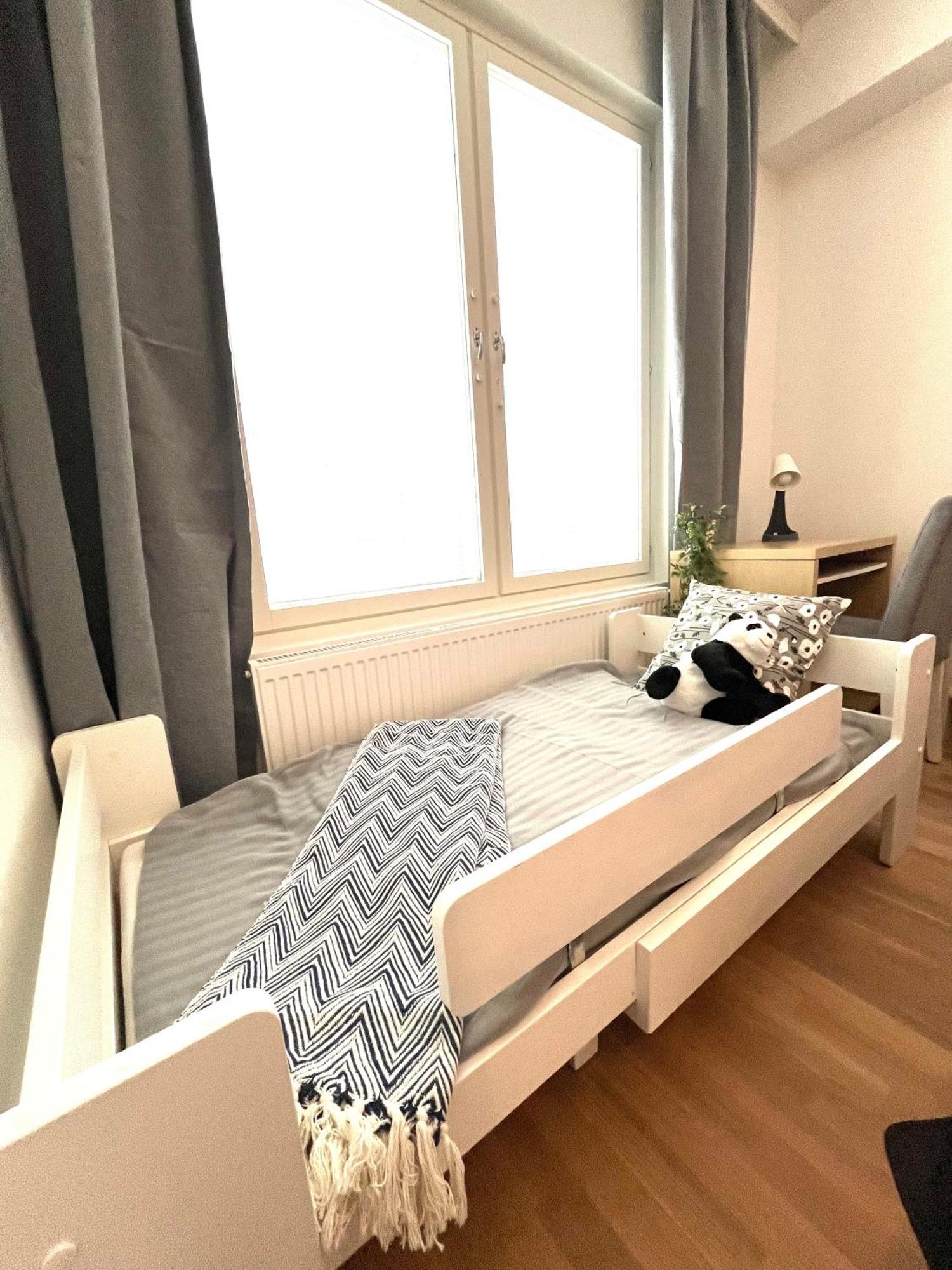 2Br Design Home 400 M From Train Station Tikkurila Vantaa Eksteriør billede